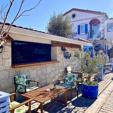 Kayezta Hotel