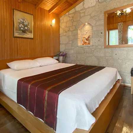 Kayezta 2* Alaçatı